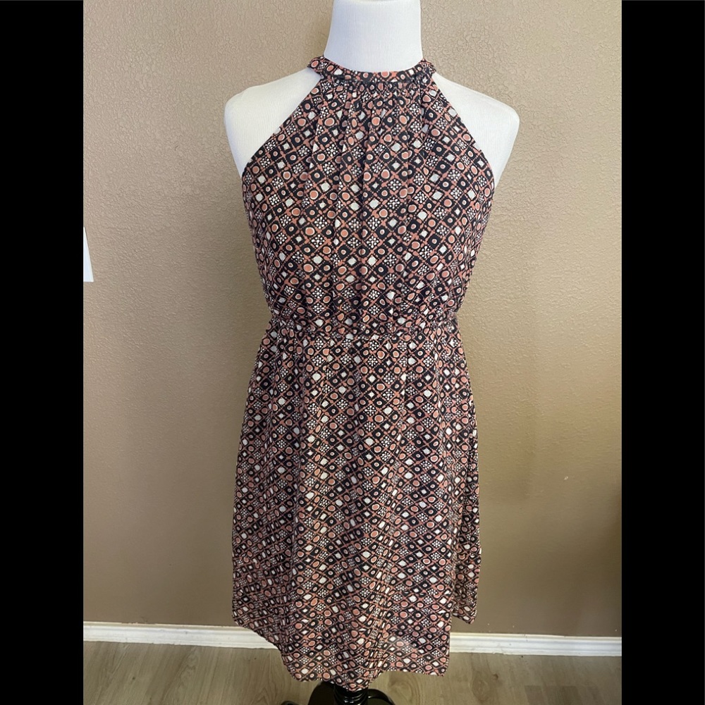 Loft lined blue pink cream geometric shapes dress size 0 ruffles at bottom